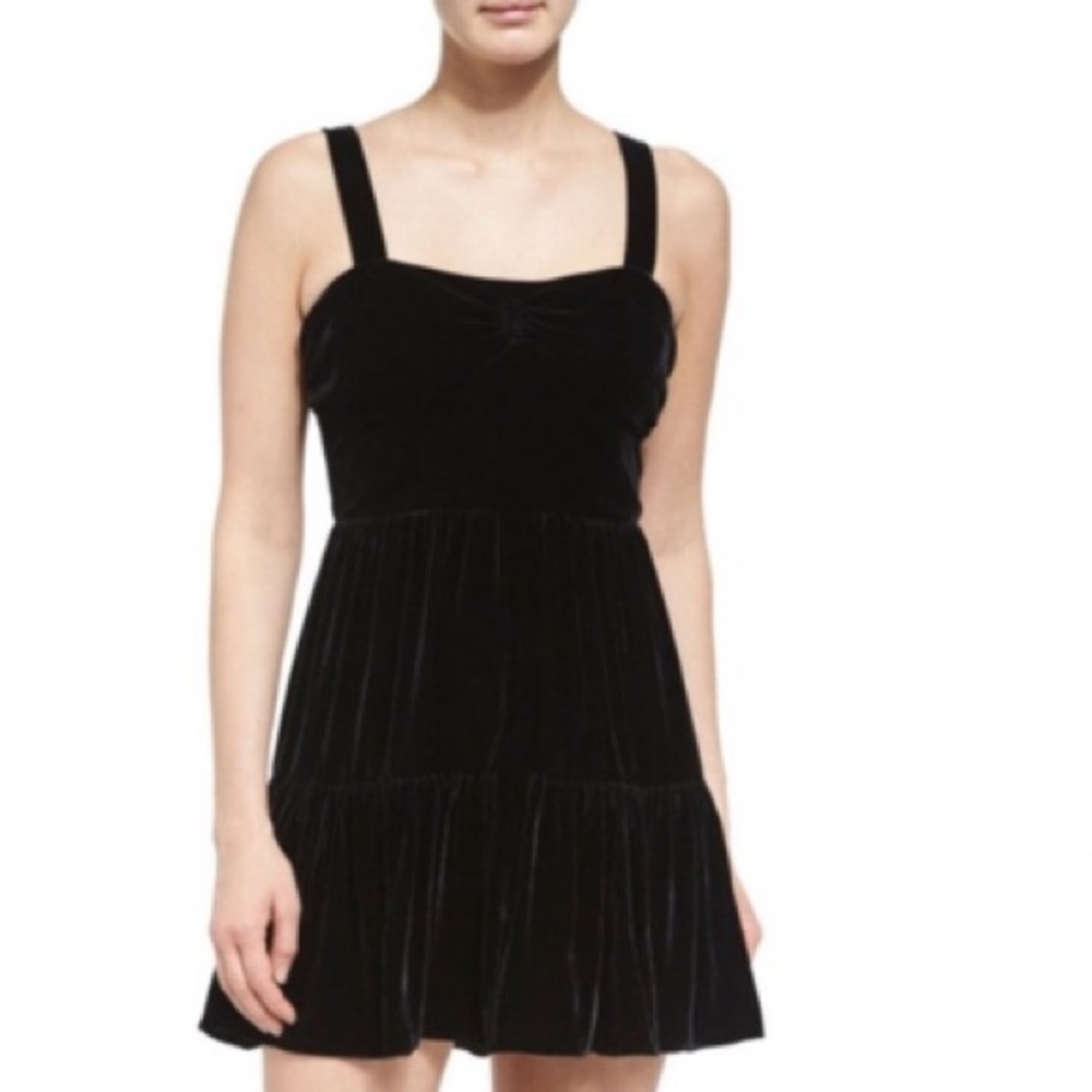 ✨HP✨Alexander McQueen Tiered Velour Dress